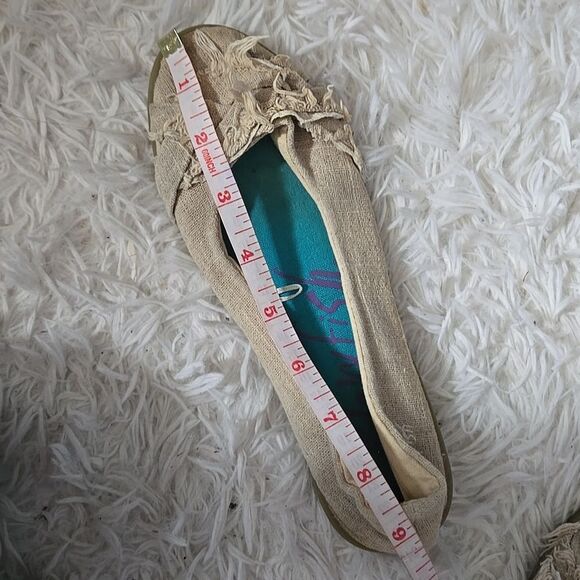 Blowfish Womens Burlap Crochet Lace Overlay Flats Slip On Tan Or Kids Size Shoe - Picture 15 of 17